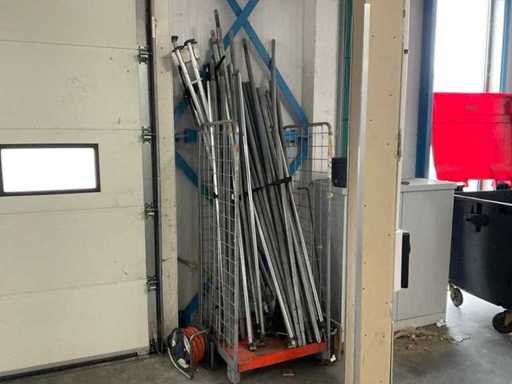 Un lot de tije de sarcină