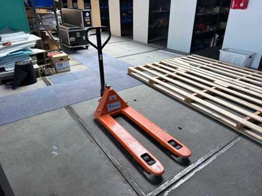 Hand hydraulic pallet truck