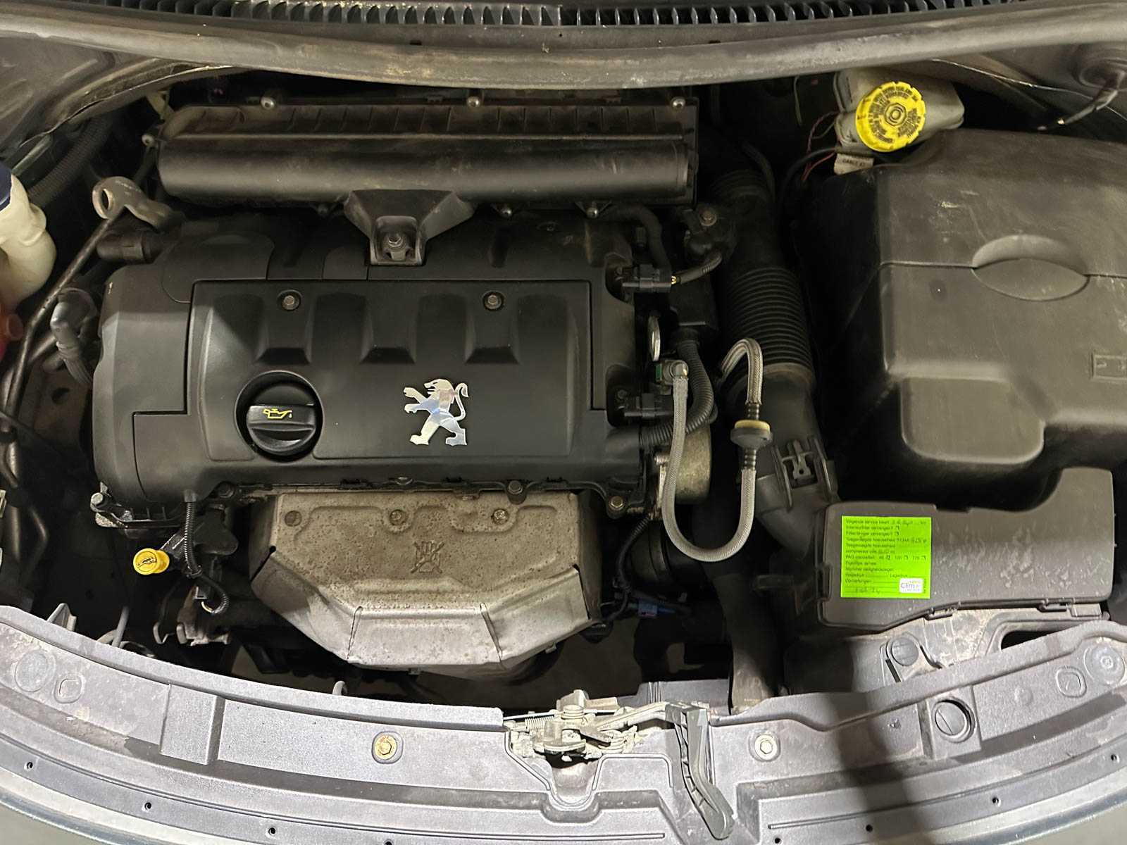 Peugeot 207 SW 1.6 VTi XS 120pk 2008, 5-TSZ-04