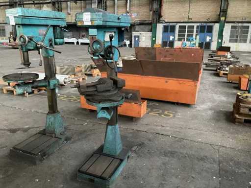 Column drilling machine