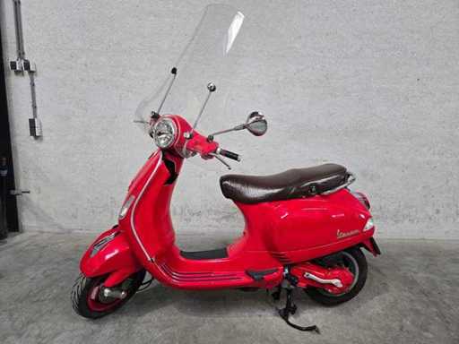 Vespa - Brom scooter - LX 50 4T - 4T 45km uitvoering Brommer f568dk