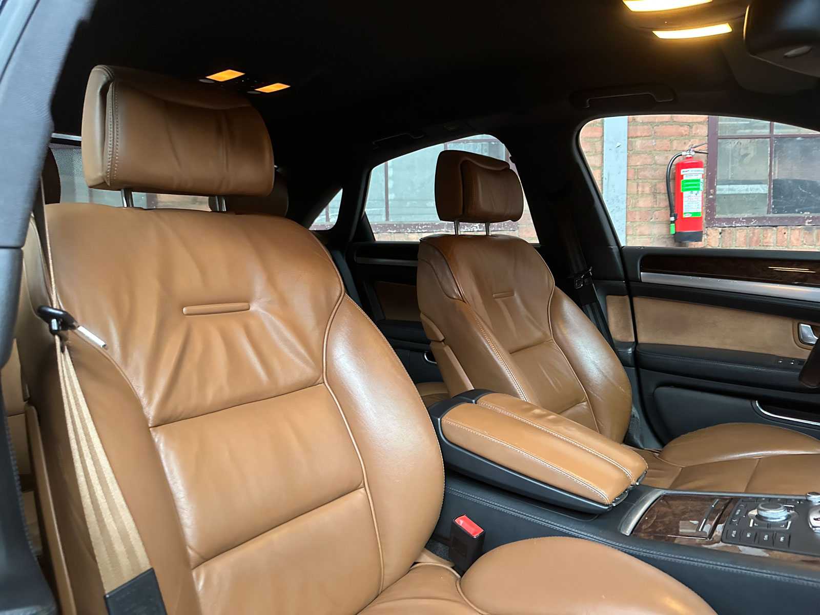 Audi S8 5.2 V10 Quattro Pro Line+ 450pk 2009, PX-166-N