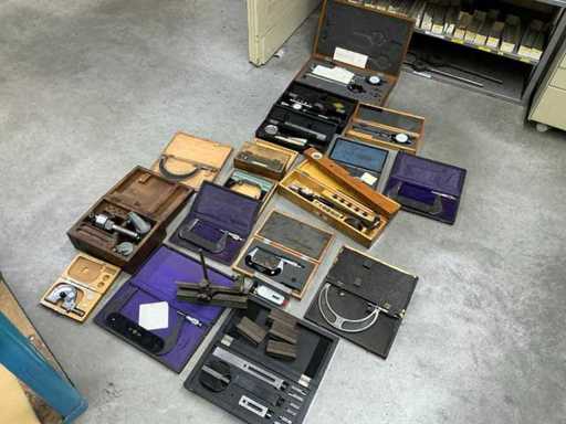 Assortment of measuring equipment