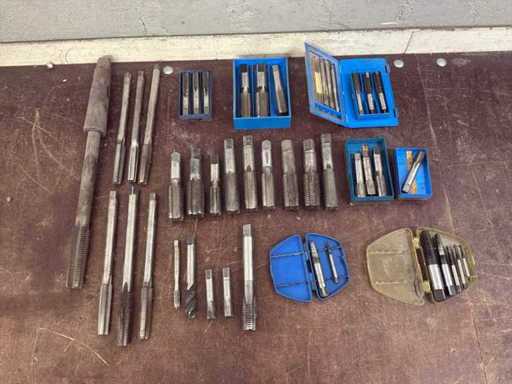 Vari trapani a filettatura