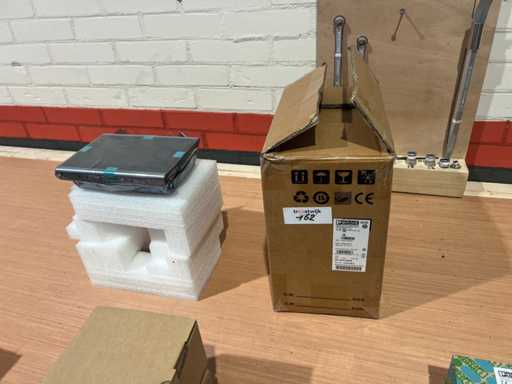 Phoenix Contact 2023 WP 6070-WVPS PC cu panou tactil industrial