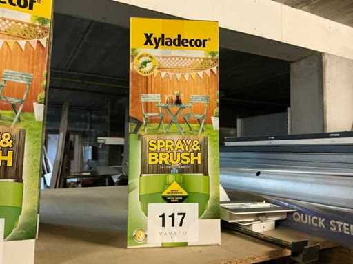 Spryskiwacz i pędzel Xyladecor 2-w-1