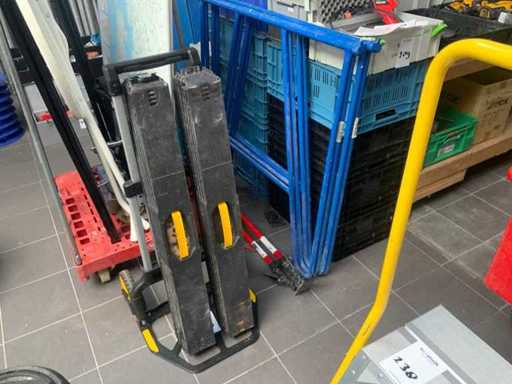 Carrello a mano Stanley e vari