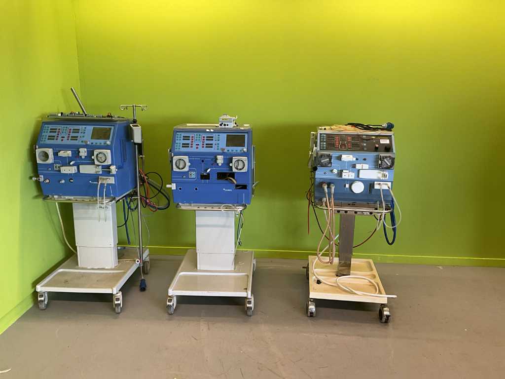 Gambro FM 102 Dialysis machines (3x)