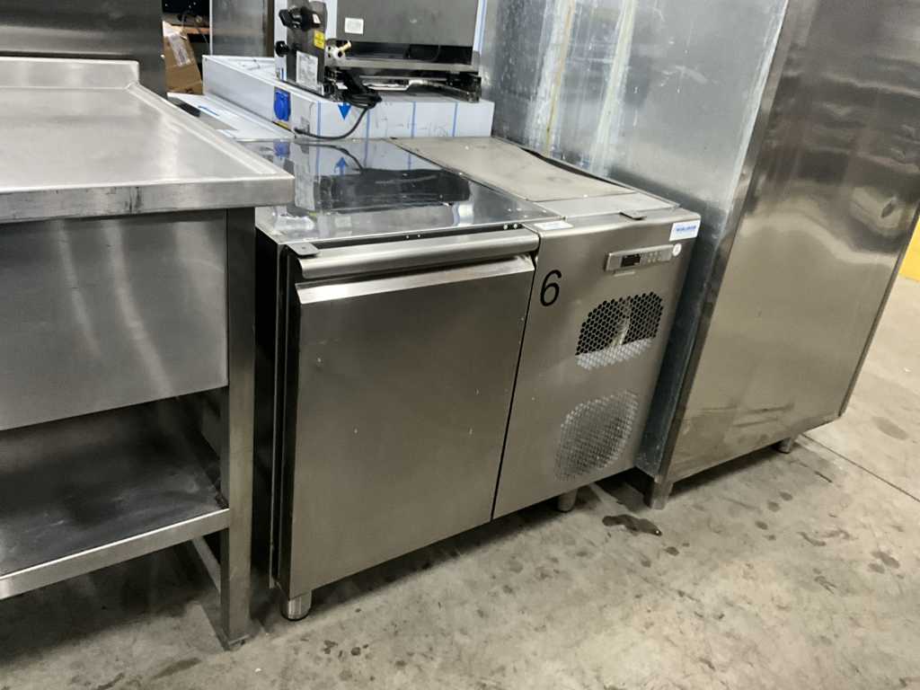 KST 01 TN refrigerated workbench