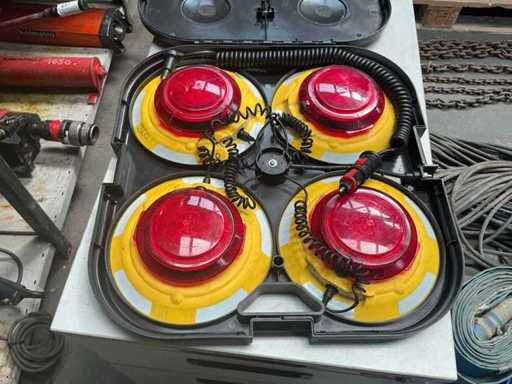 Esquenet Magnetic signalling lamps