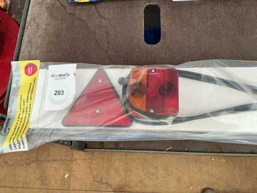 Benson Trailer Beleuchtungsleiste mit Kabel und Stecker