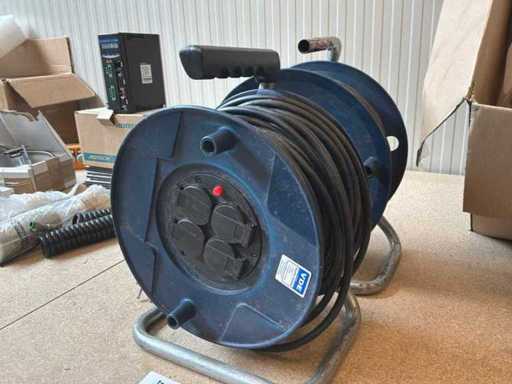 Verlängerungskabel (2x)