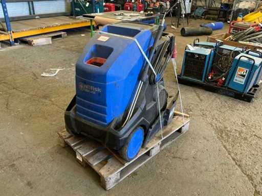 2018 NILFISK MH 4M-210 Pressure Washer