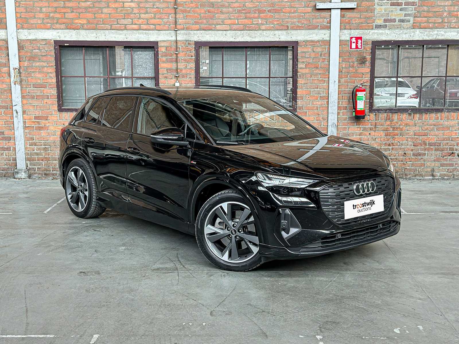 Audi Q4 e-tron 50 quattro Launch Edition S Competition 77 kWh 299pk 2022 (Original Dutch + 1st owner), P-122-GB 