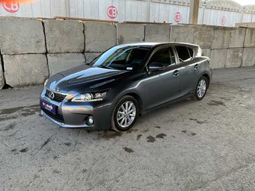 Voiture Lexus CT200h