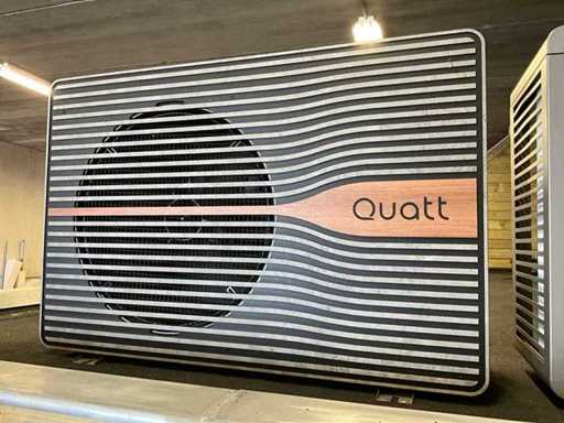 Unità esterna a pompa di calore ibrida Quatt Hybrid AMM4 da 4kW