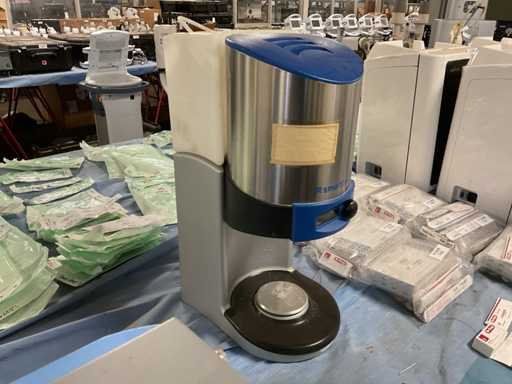 Amman Girrbach SmartBox X2 Vacuum Mixing Device