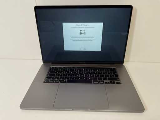 Apple MacBook Pro 16", Core(TM) i7 9a generazione, 32 GB di RAM, 1 TB NVMe, AMD Radeon Pro 5500M 4 GB Laptop