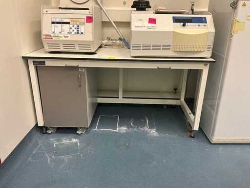 MARSON Benchtop met bankkast