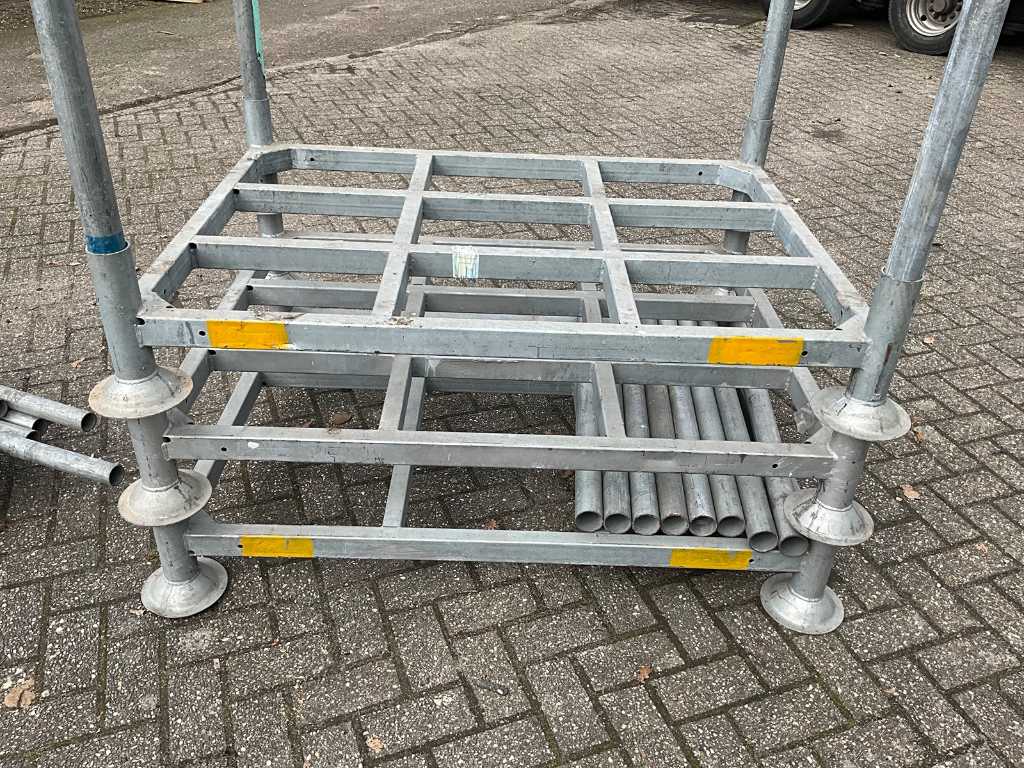 Stacking rack 1400x1040mm with stanchions 1000mm (4x)
