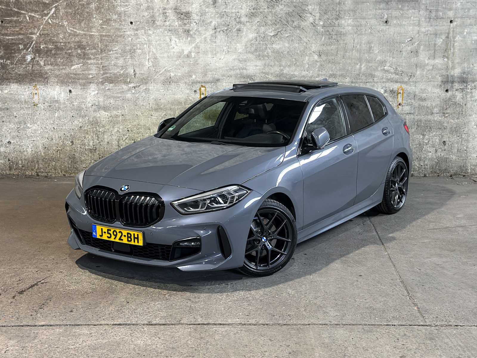 BMW 118d Executive Edition M Sport 150pk 2020 (Origineel-NL + 1e eigenaar) 1-serie, J-592-BH