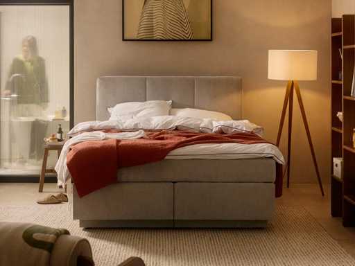 Lit 180x200 cm à sommier tapissier avec rangement Oberon - Westwing Collection