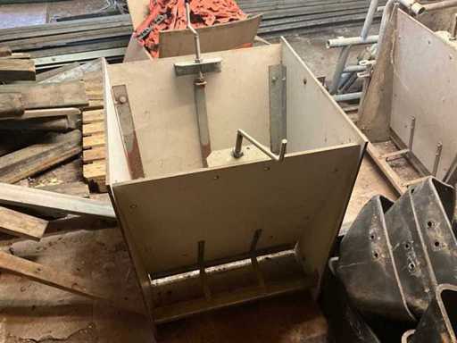 Devos Trespa Feed Scraper (13x)