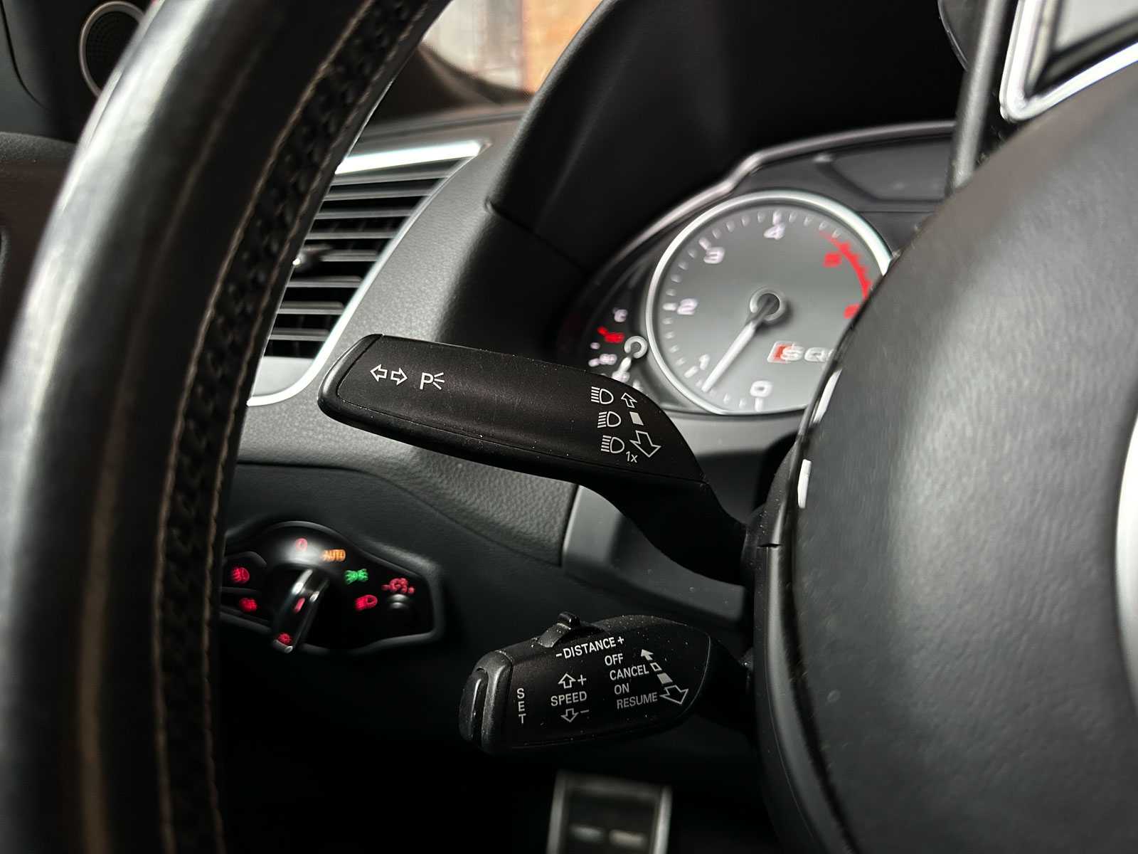 Audi SQ5 3.0 TDI V6 Audi SQ5 3.0 TDI Plus Quattro Pro Line RS Edition 340pk 2016, XR-305-P