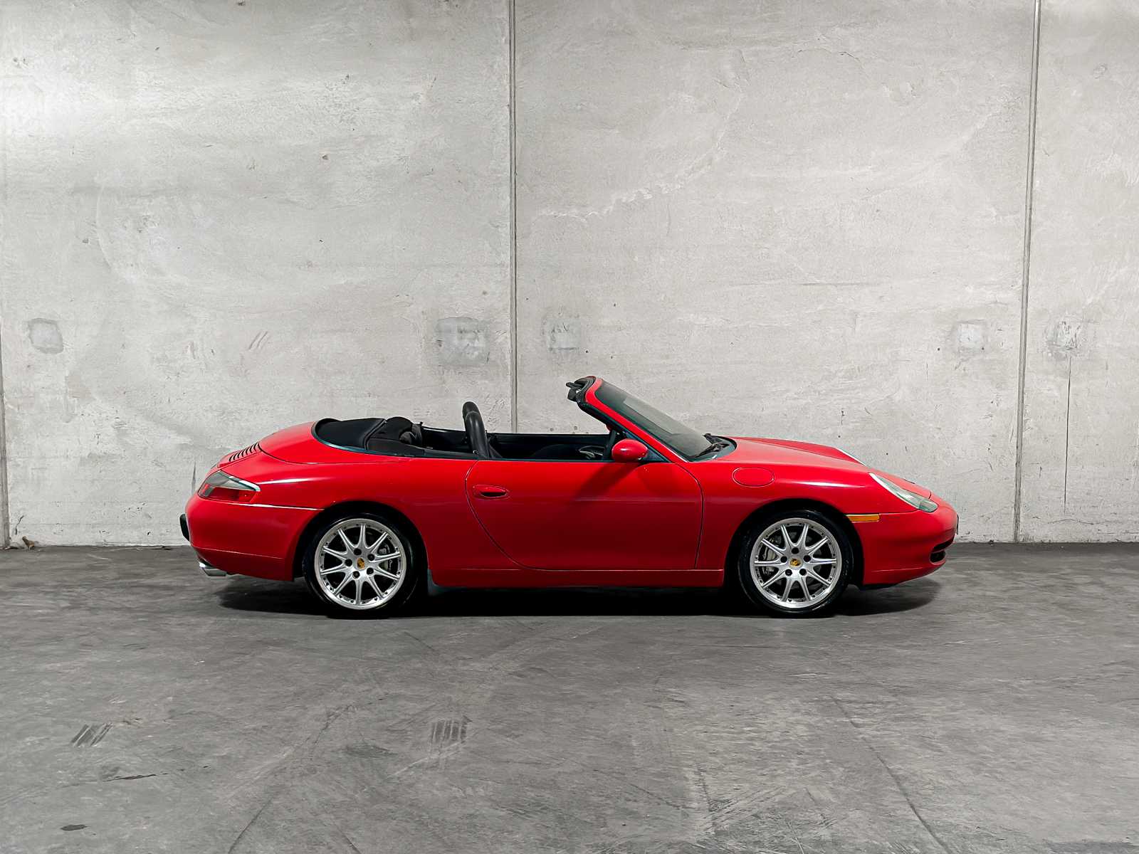 Porsche 911 Cabriolet Carrera 4 996 3.4 300pk 2000 Youngtimer