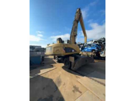 01cdb512-7804-4196-815c-f00d9dd0cbf8.mp4