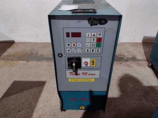 BOE-THERM Temperature Control Unit Oil Cooler - 95-6-2-3 - 2004 - Other articles from the plastics processing industry