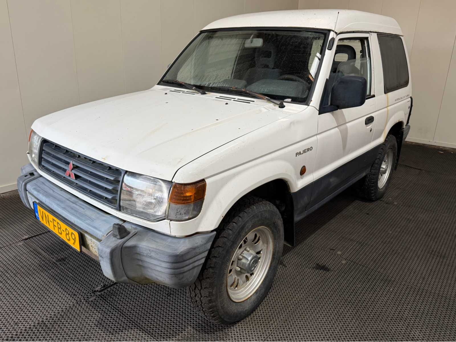 Mitsubishi – Pajero – 2.5 GLX – Commercial vehicle – 1996