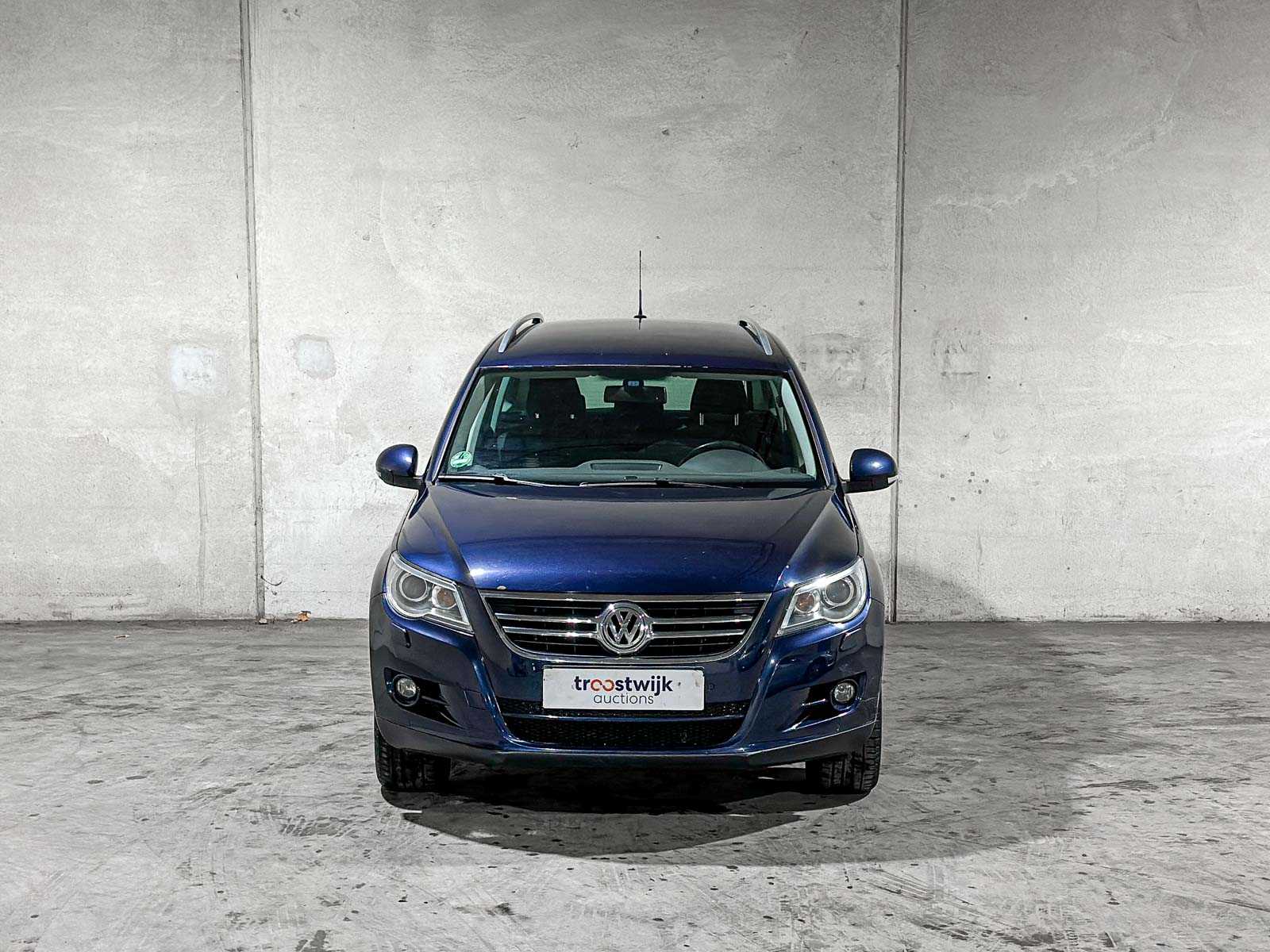 Volkswagen Tiguan 2.0 TDI Sport&&Style 4Motion 140pk 2011 (Origineel-NL), 74-PNH-9