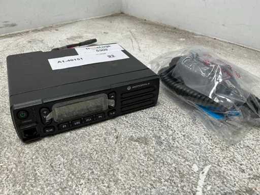 2024 Motorola DM2600 UHF Mobilofoon UHF kraan-unit