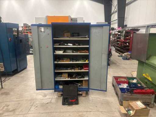 Dulap de scule cu conținut "Capac"