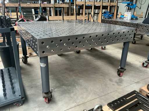 Mobiele Lastafel/opspantafel 1,5 x 1,5 m.