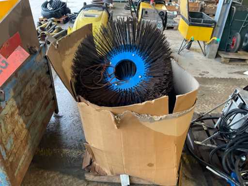 Charge von Schießpulverbürsten