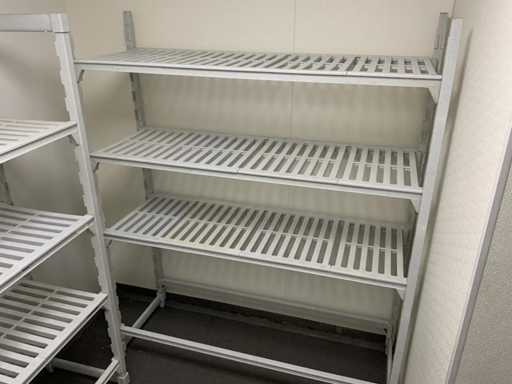 Cambro - Rega?y plastikowe