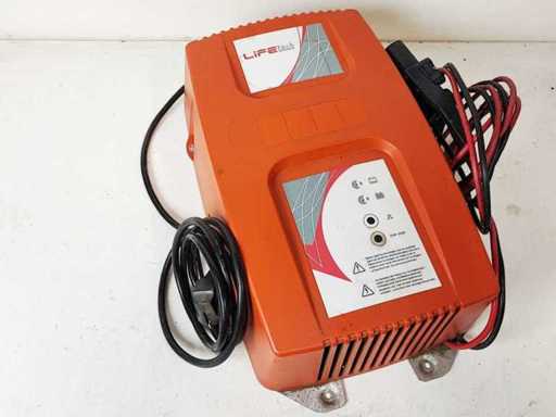 Hawker - Lifetech - Battery charger