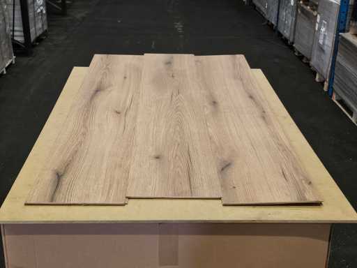 75 m2 Laminate plank - 1383 x 244 x 8 mm