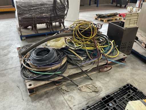 Partij diverse kunststof slangen