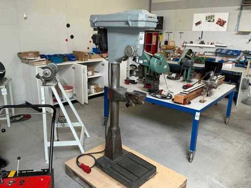 Macchina per perforazione a colonna Bimak da 25 tm