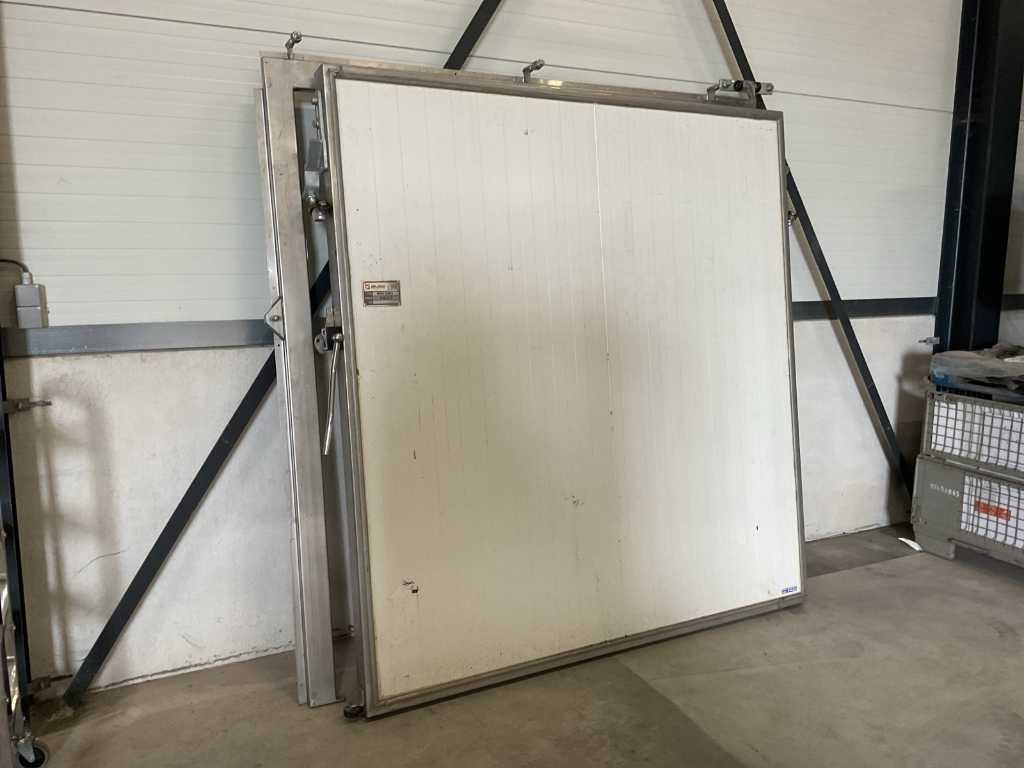 Kühltür mit Rahmen