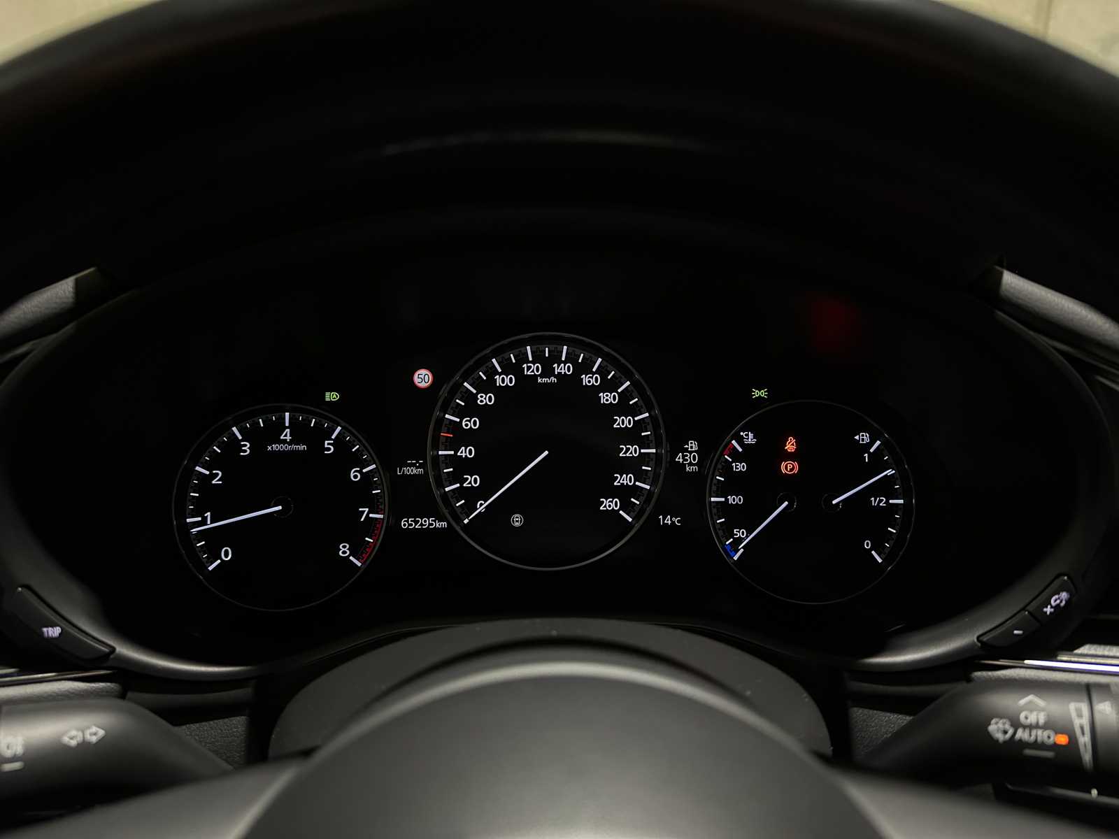 Mazda 3 2.0 e-SkyActiv-X M Hybrid 186 Luxury 186pk 2022 (Origineel-NL & 1 Eigenaar), R-001-LJ