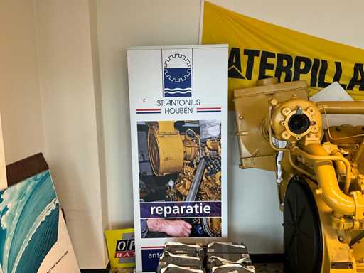 Cartellone pubblicitario estraibile