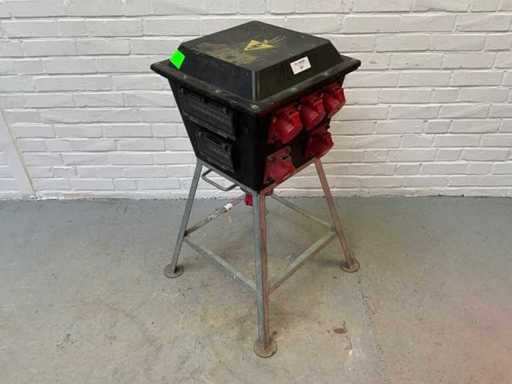 Bos Elektro - Midi 63 AD VD - 2010 - Boîte de jonction en construction