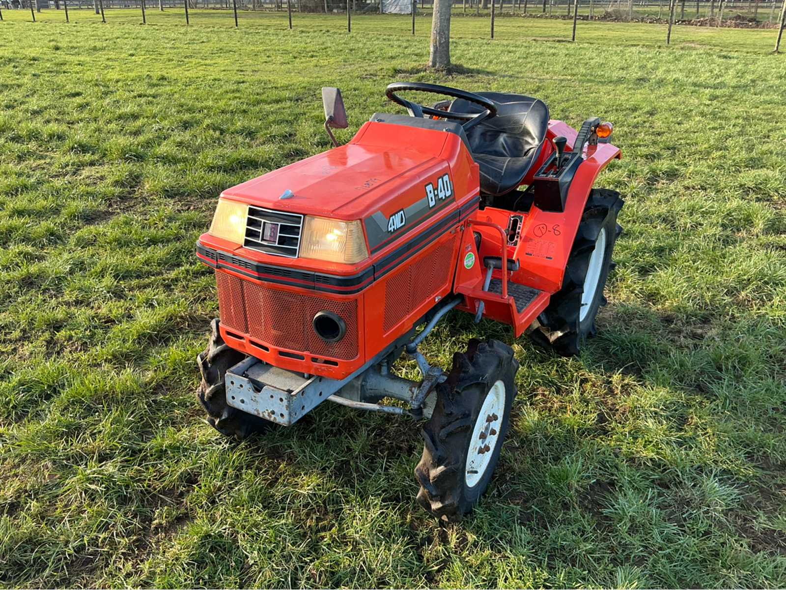 Kubota B40 Mini Tractor