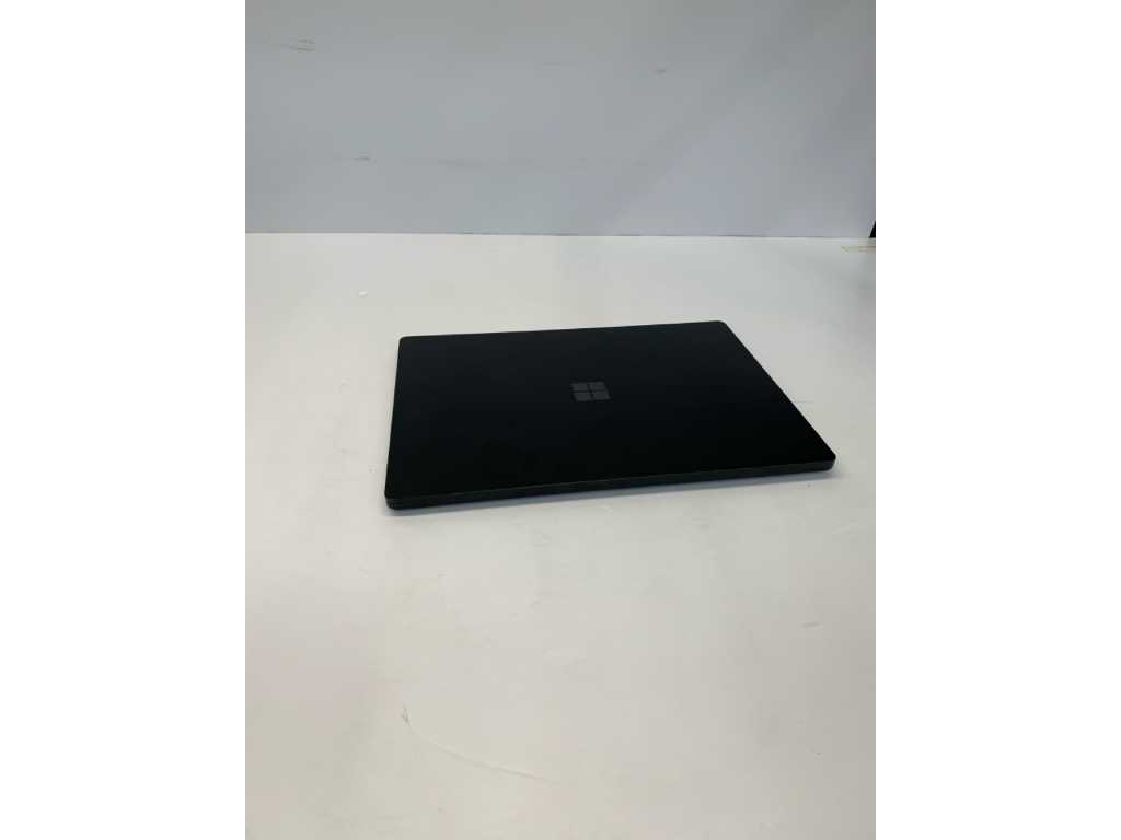 Incipio feather surface laptop sales