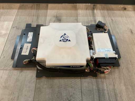 Fendt Trimble AG-382 RTK GPS ontvanger