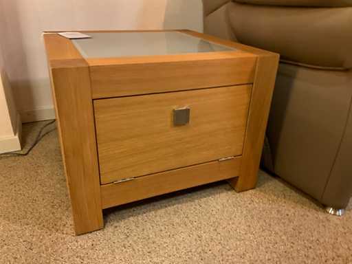 Stó? w kostk? d?bowy Ravenna